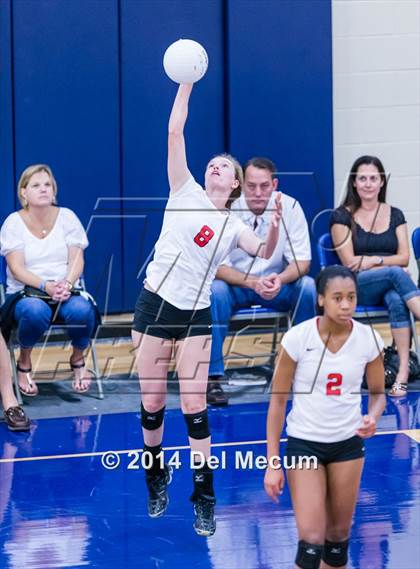 Thumbnail 2 in St. Thomas Aquinas vs. Tampa Prep (Berkeley Premier) photogallery.