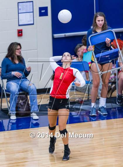 Thumbnail 3 in St. Thomas Aquinas vs. Tampa Prep (Berkeley Premier) photogallery.