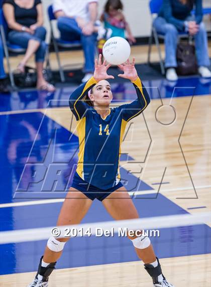 Thumbnail 2 in St. Thomas Aquinas vs. Tampa Prep (Berkeley Premier) photogallery.