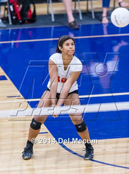 Thumbnail 2 in St. Thomas Aquinas vs. Tampa Prep (Berkeley Premier) photogallery.