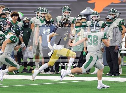 Thumbnail 2 in Canadian vs. Franklin (UIL 3A Division 2 State Final) photogallery.