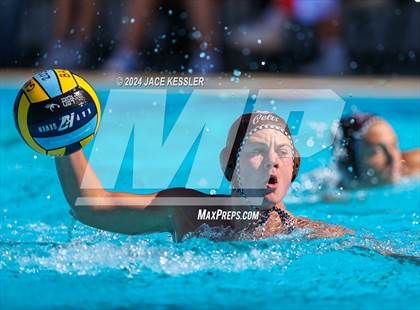 Thumbnail 1 in Pasadena @ Crespi photogallery.