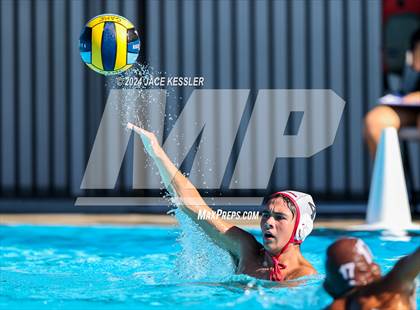 Thumbnail 1 in Pasadena @ Crespi photogallery.