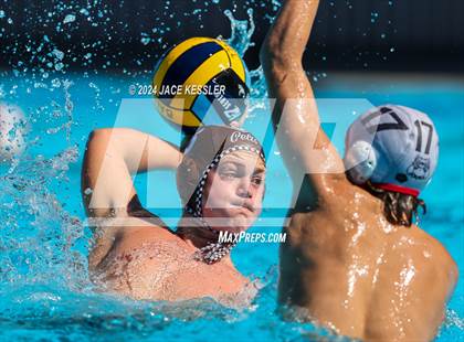 Thumbnail 1 in Pasadena @ Crespi photogallery.