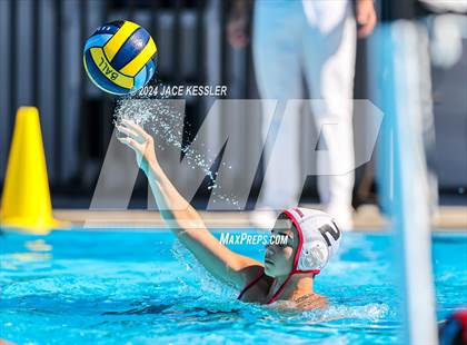 Thumbnail 1 in Pasadena @ Crespi photogallery.