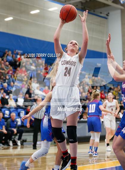 Thumbnail 2 in Richfield vs. Grantsville (UHSAA 3A 3rd and 4th Place Game) photogallery.