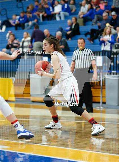 Thumbnail 2 in Richfield vs. Grantsville (UHSAA 3A 3rd and 4th Place Game) photogallery.