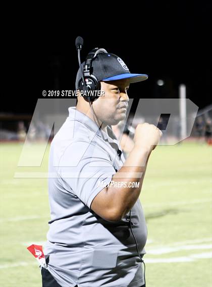 Thumbnail 1 in Perry @ Chandler photogallery.