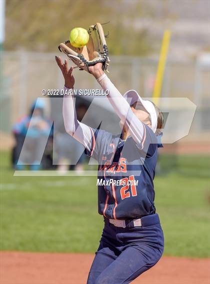 Thumbnail 2 in Desert Vista vs. Cypress (Dave Kops Tournament of Champions) photogallery.