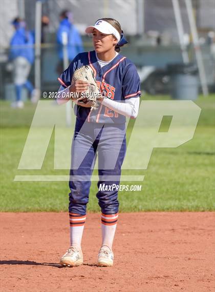 Thumbnail 2 in Desert Vista vs. Cypress (Dave Kops Tournament of Champions) photogallery.