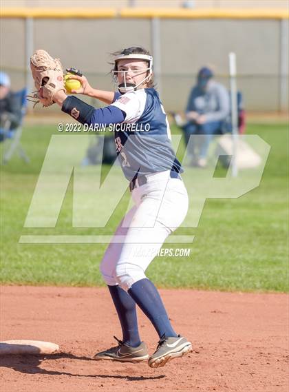 Thumbnail 3 in Desert Vista vs. Cypress (Dave Kops Tournament of Champions) photogallery.