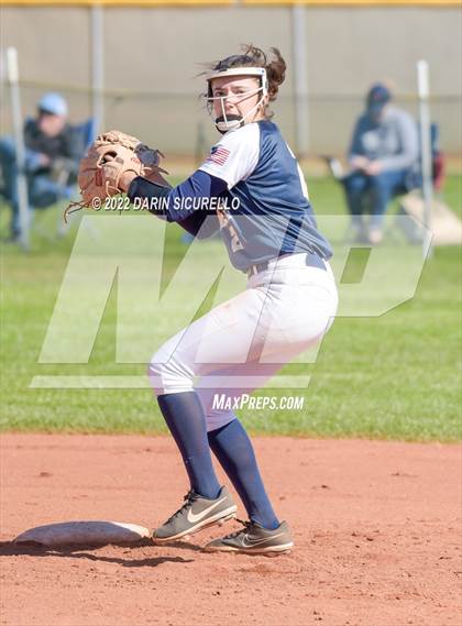 Thumbnail 2 in Desert Vista vs. Cypress (Dave Kops Tournament of Champions) photogallery.