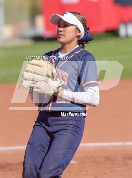 Thumbnail 1 in Desert Vista vs. Cypress (Dave Kops Tournament of Champions) photogallery.