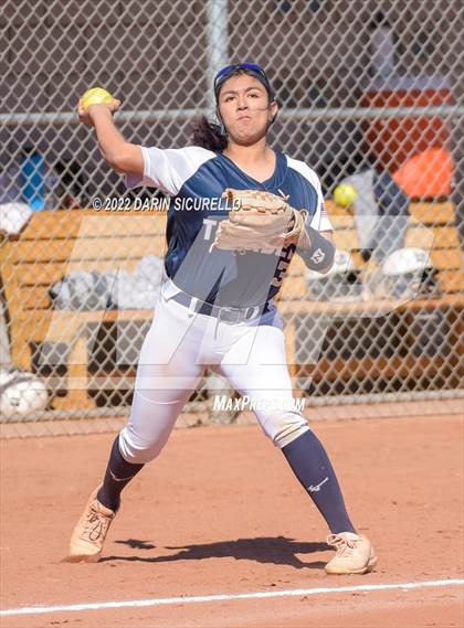 Thumbnail 1 in Desert Vista vs. Cypress (Dave Kops Tournament of Champions) photogallery.