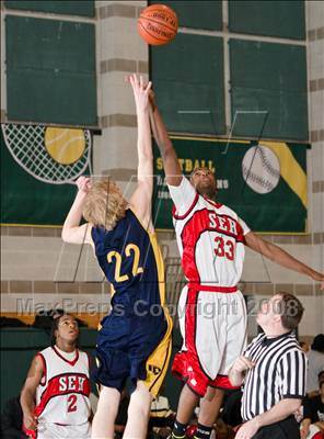 Thumbnail 1 in St. Elizabeth vs. Berean Christian photogallery.