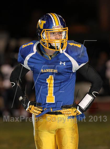Thumbnail 3 in Nordhoff vs. El Segundo (CIF SS Northwest Division Final) photogallery.