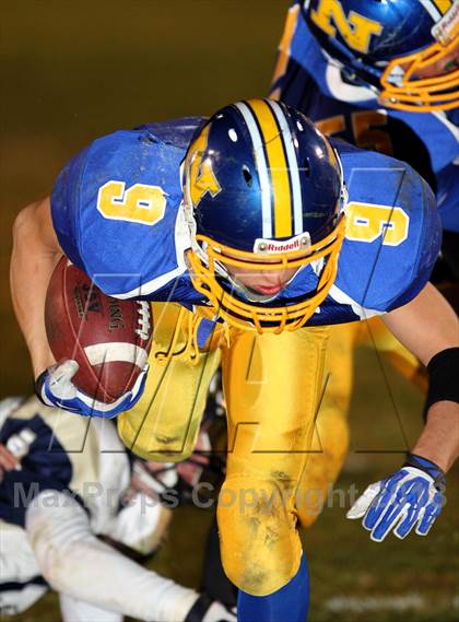 Thumbnail 3 in Nordhoff vs. El Segundo (CIF SS Northwest Division Final) photogallery.