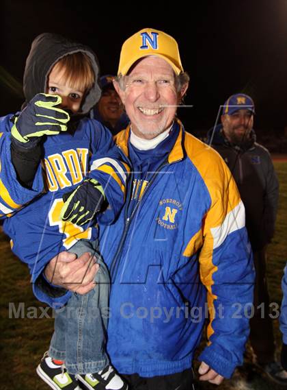 Thumbnail 2 in Nordhoff vs. El Segundo (CIF SS Northwest Division Final) photogallery.