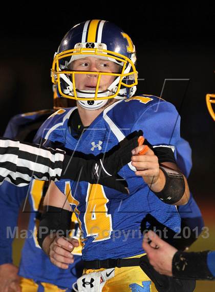 Thumbnail 1 in Nordhoff vs. El Segundo (CIF SS Northwest Division Final) photogallery.
