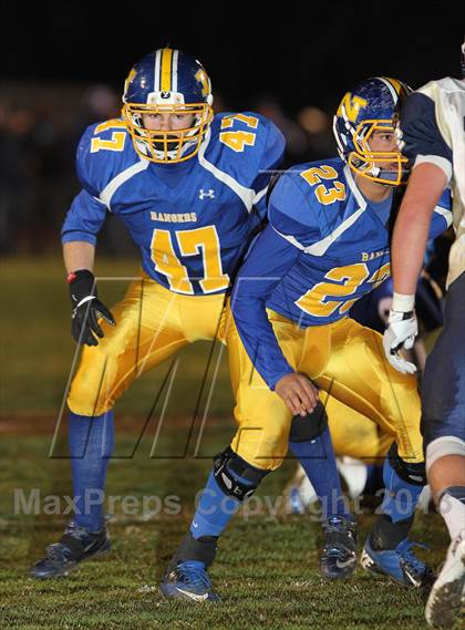 Thumbnail 2 in Nordhoff vs. El Segundo (CIF SS Northwest Division Final) photogallery.