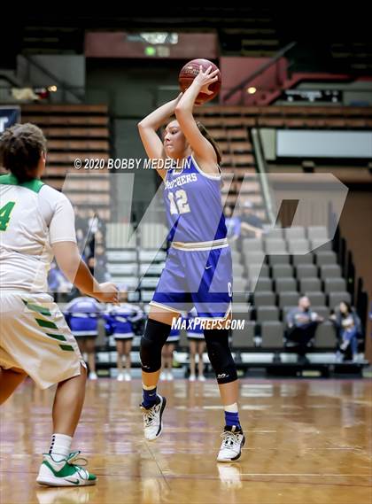 Thumbnail 1 in Caruthers vs. Sierra Pacific (CIF D4 Central Section Championship) photogallery.