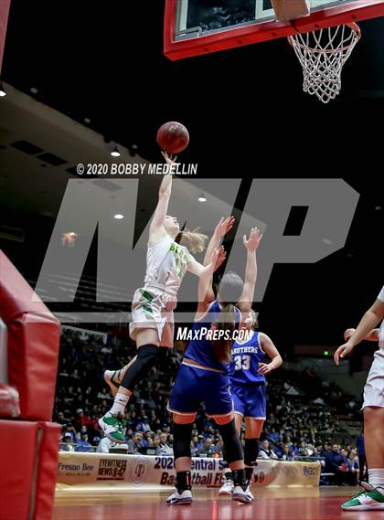 Thumbnail 2 in Caruthers vs. Sierra Pacific (CIF D4 Central Section Championship) photogallery.