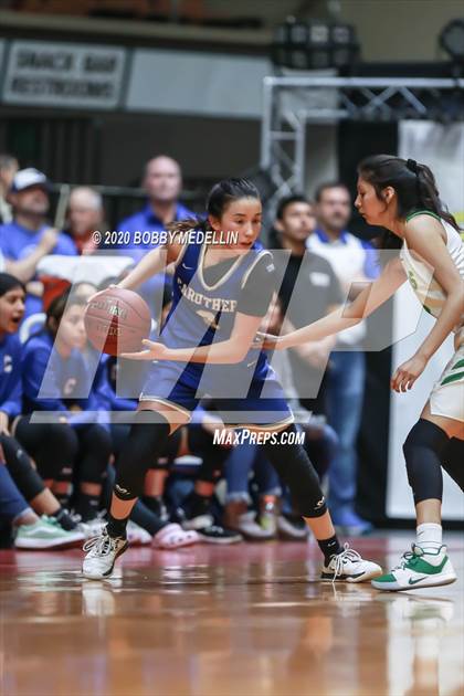 Thumbnail 3 in Caruthers vs. Sierra Pacific (CIF D4 Central Section Championship) photogallery.