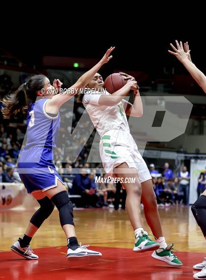 Thumbnail 1 in Caruthers vs. Sierra Pacific (CIF D4 Central Section Championship) photogallery.