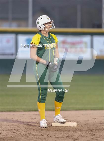 Thumbnail 1 in Dinuba @ Kingsburg photogallery.