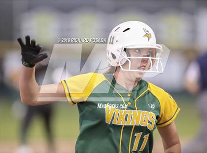 Thumbnail 3 in Dinuba @ Kingsburg photogallery.