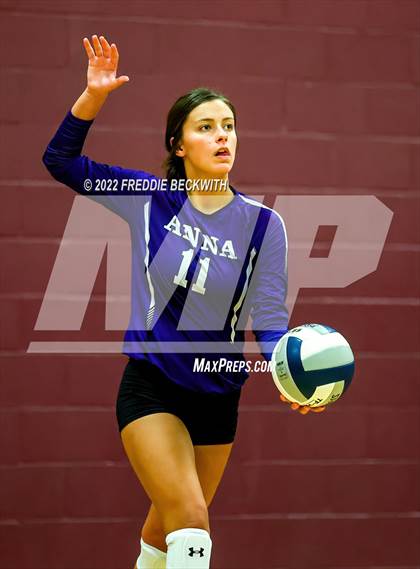 Thumbnail 1 in Anna @ Whitesboro photogallery.