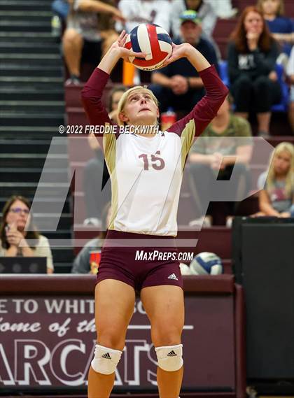 Thumbnail 1 in Anna @ Whitesboro photogallery.