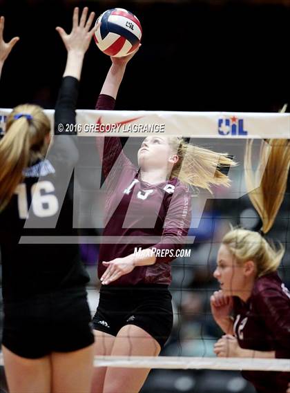 Thumbnail 3 in Hebron vs. Clear Creek  photogallery.
