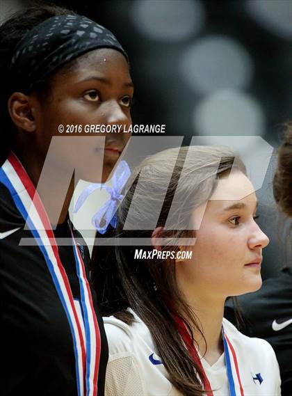 Thumbnail 2 in Hebron vs. Clear Creek  photogallery.