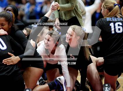 Thumbnail 2 in Hebron vs. Clear Creek  photogallery.