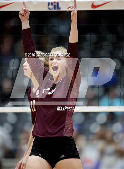 Thumbnail 1 in Hebron vs. Clear Creek  photogallery.