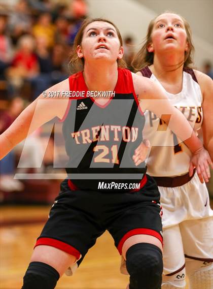 Thumbnail 3 in Trenton @ Collinsville photogallery.