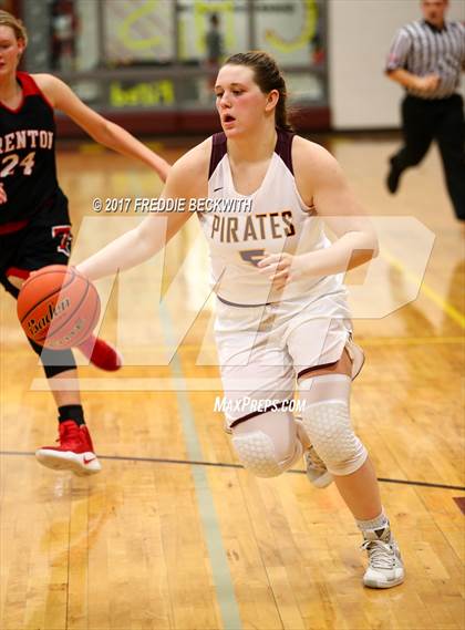 Thumbnail 3 in Trenton @ Collinsville photogallery.