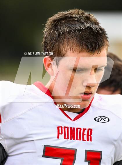 Thumbnail 2 in Ponder @ Santo photogallery.