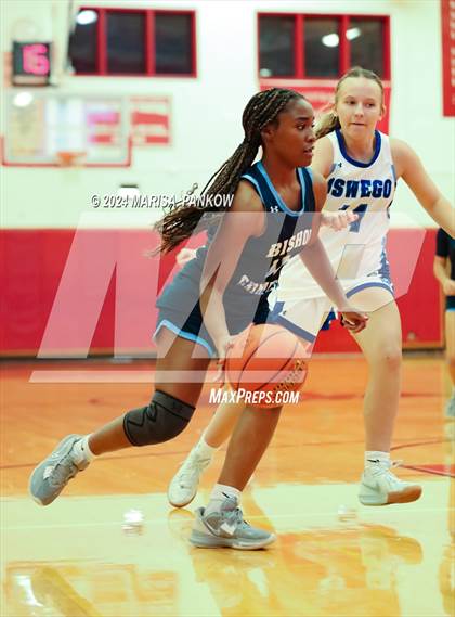 Thumbnail 3 in Bishop Grimes VS Oswego photogallery.