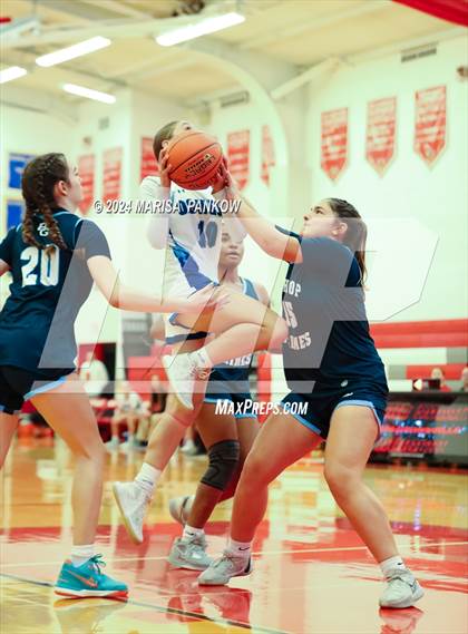 Thumbnail 1 in Bishop Grimes VS Oswego photogallery.