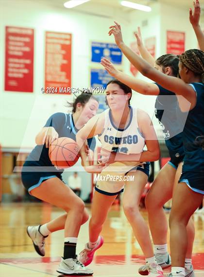 Thumbnail 3 in Bishop Grimes VS Oswego photogallery.