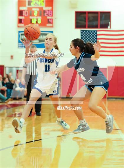 Thumbnail 1 in Bishop Grimes VS Oswego photogallery.