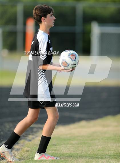 Thumbnail 3 in Independence @ Porter Ridge photogallery.