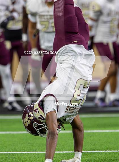 Thumbnail 1 in Jordan vs. Summer Creek (UIL 6A-DII Football Semi-Regional) photogallery.