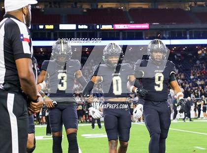 Thumbnail 3 in Jordan vs. Summer Creek (UIL 6A-DII Football Semi-Regional) photogallery.