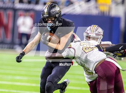 Thumbnail 2 in Jordan vs. Summer Creek (UIL 6A-DII Football Semi-Regional) photogallery.