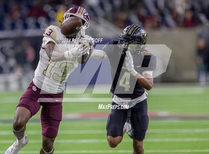 Thumbnail 2 in Jordan vs. Summer Creek (UIL 6A-DII Football Semi-Regional) photogallery.