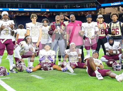 Thumbnail 3 in Jordan vs. Summer Creek (UIL 6A-DII Football Semi-Regional) photogallery.