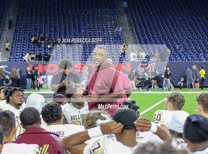 Thumbnail 1 in Jordan vs. Summer Creek (UIL 6A-DII Football Semi-Regional) photogallery.